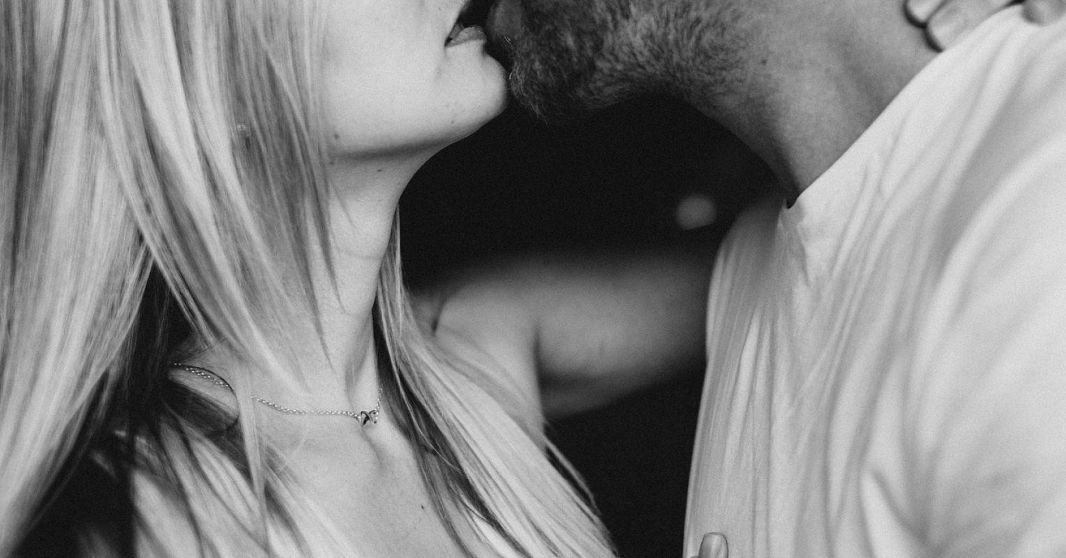 The Narcissist’s Dishonest Playbook: 6 Indicators