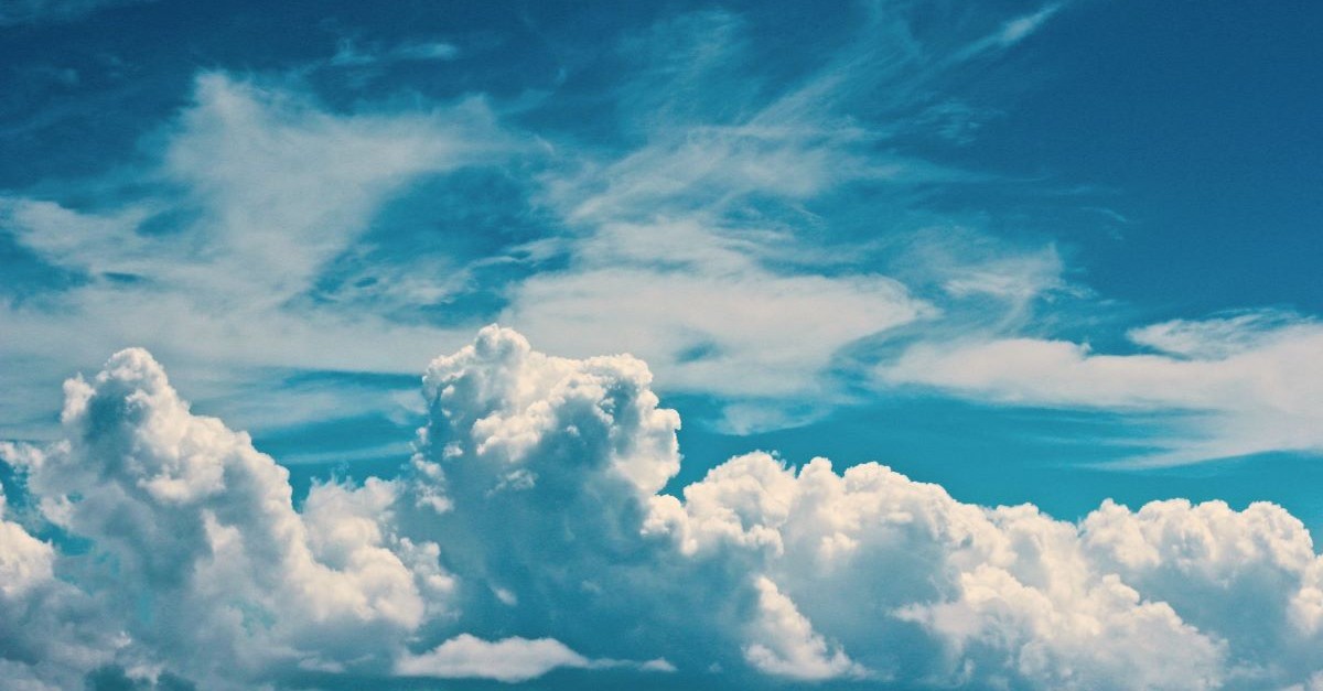 A Prayer to Uncover Comfort in God’s Protecting Gaze – Your Day by day Prayer