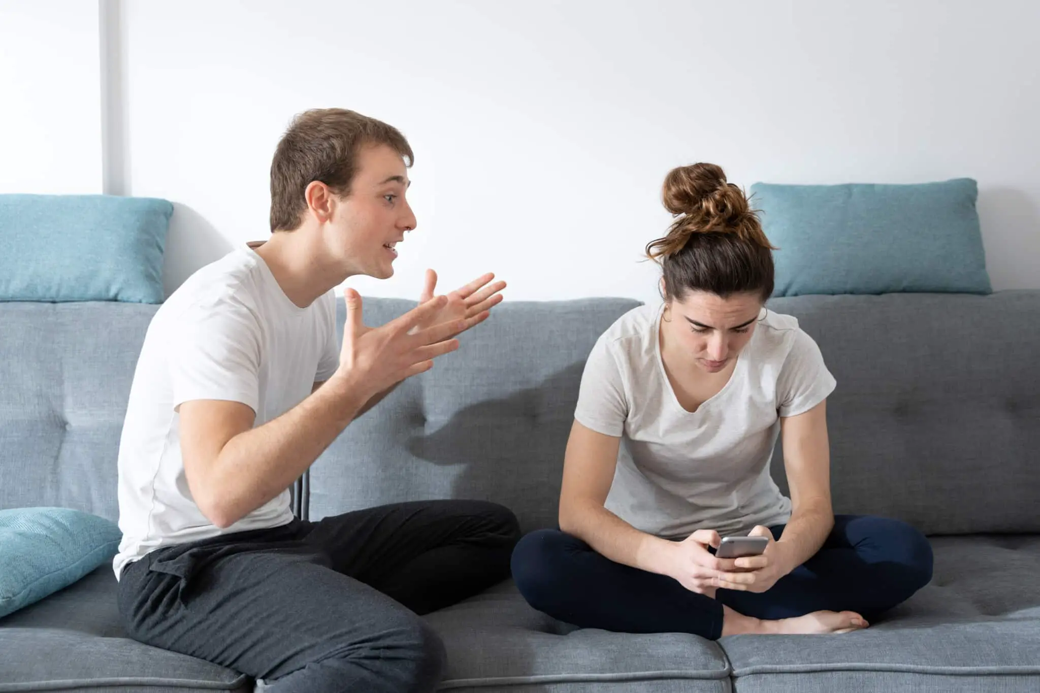 Emotional Dumping Vs. Venting: Differences, Signs, And Examples