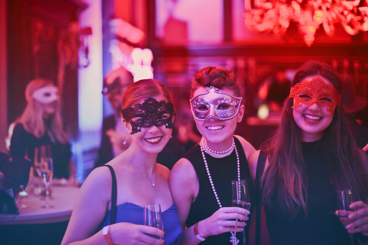 10 Hilariously Fun Halloween Party Suggestions For All Ages