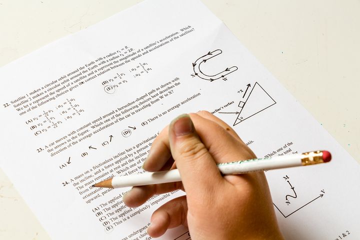 How To Pass A Examination Without Looking at
